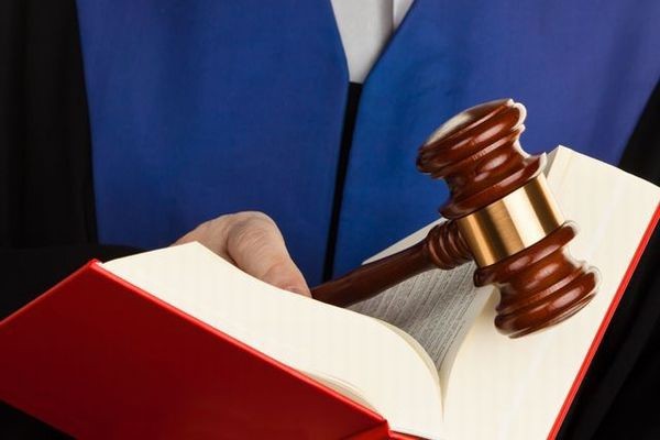 Адвокат на суд присяжных заседателей